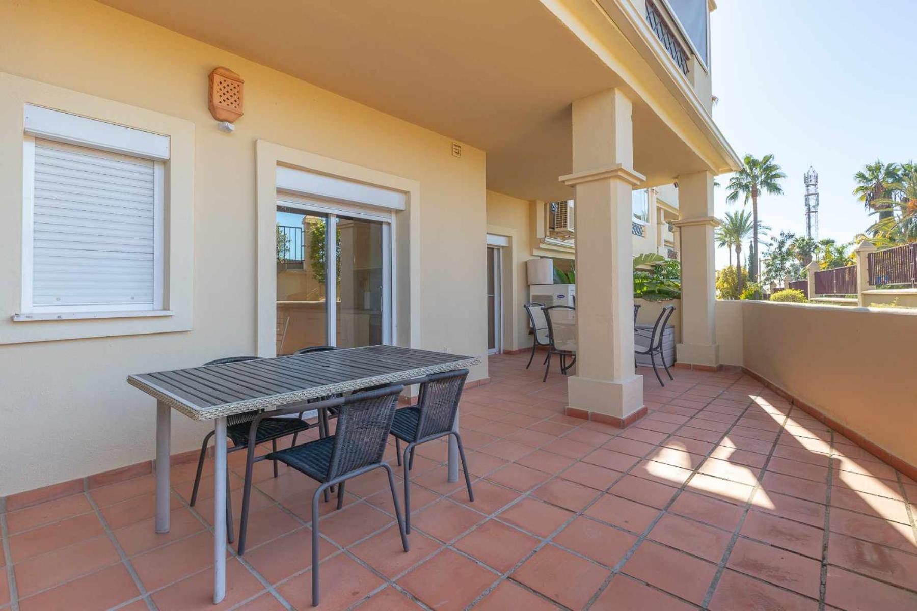 Toscana Hills Con Piscina En Esteponamarbella Екстер'єр фото